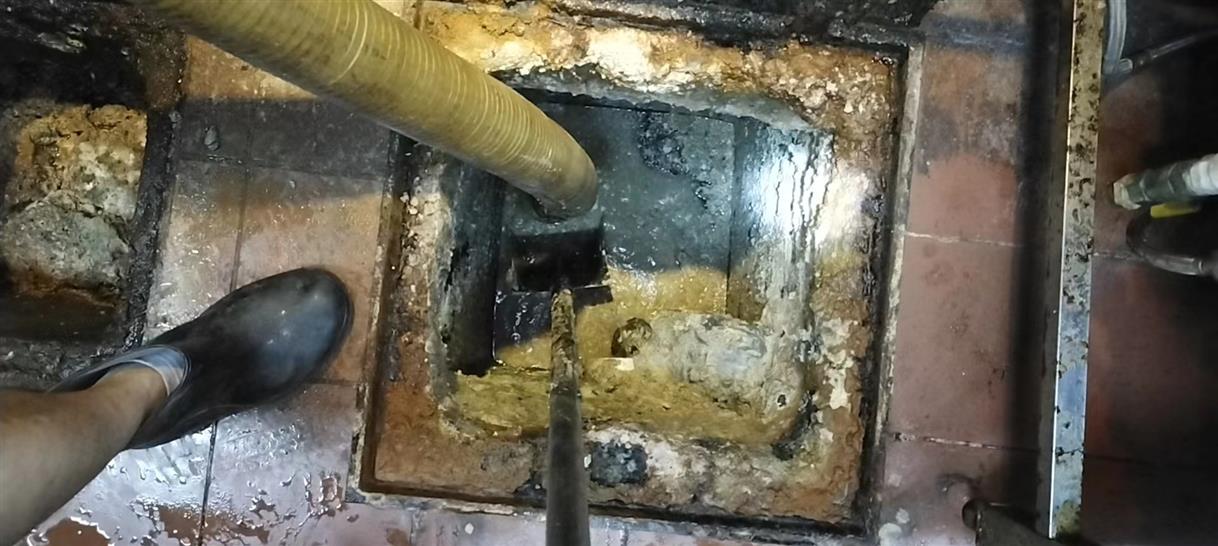 姑苏化油池清理-污水池清掏